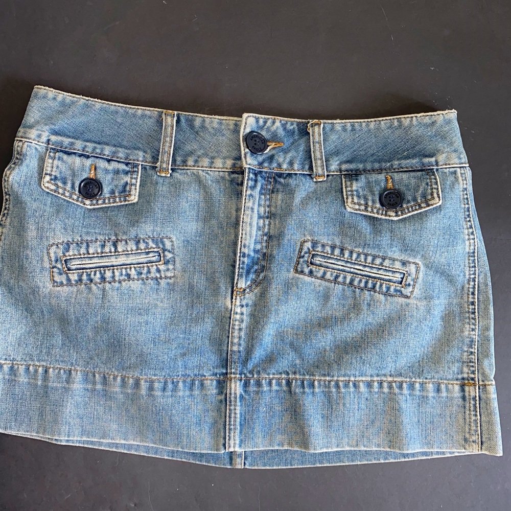 American Eagle mini denim skirt